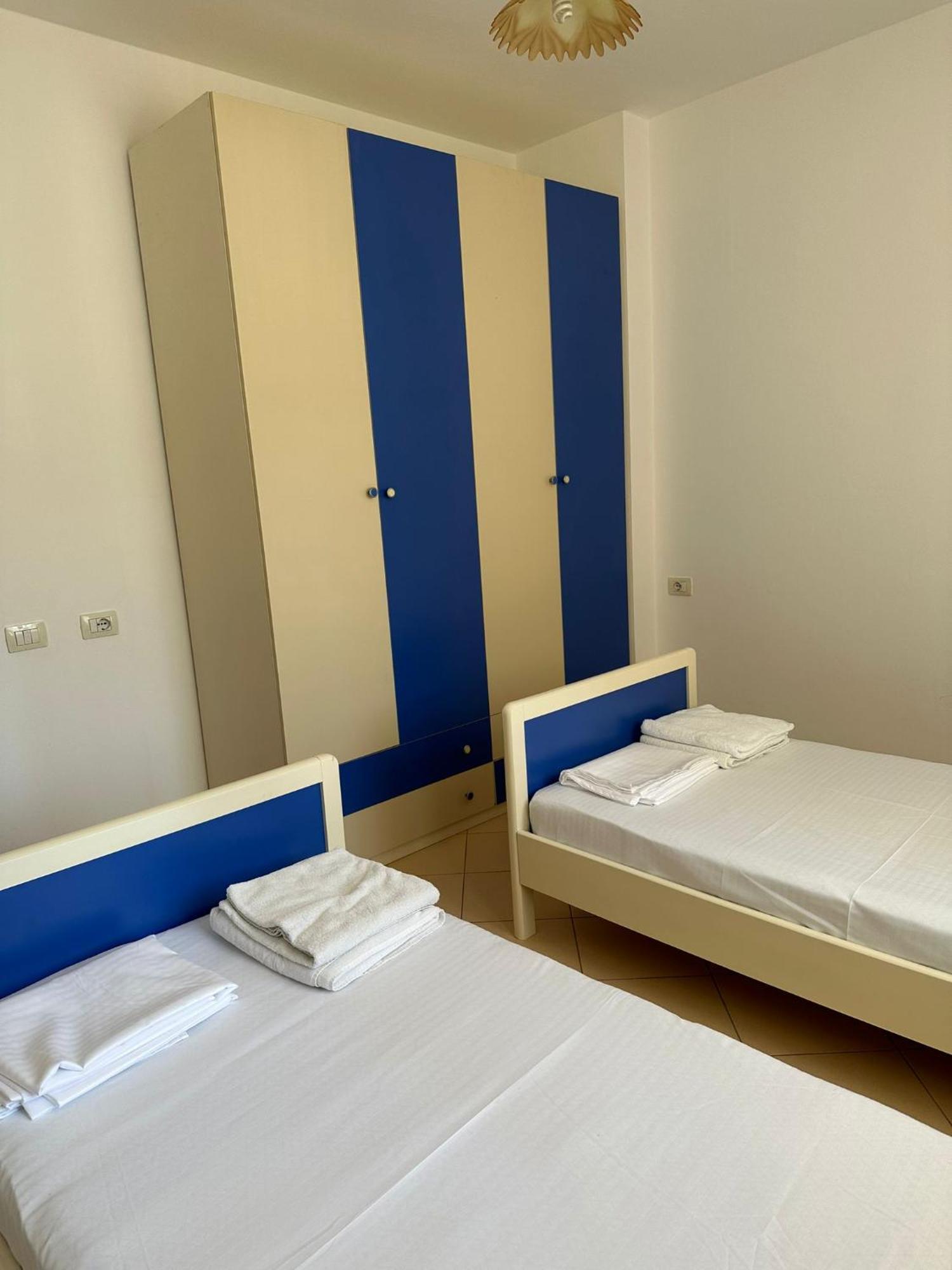 Renting House Vlorë מראה חיצוני תמונה