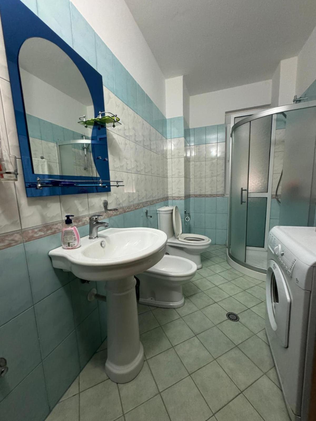 Renting House Vlorë מראה חיצוני תמונה