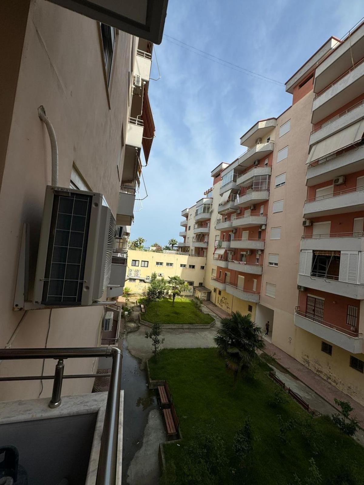 Renting House Vlorë מראה חיצוני תמונה